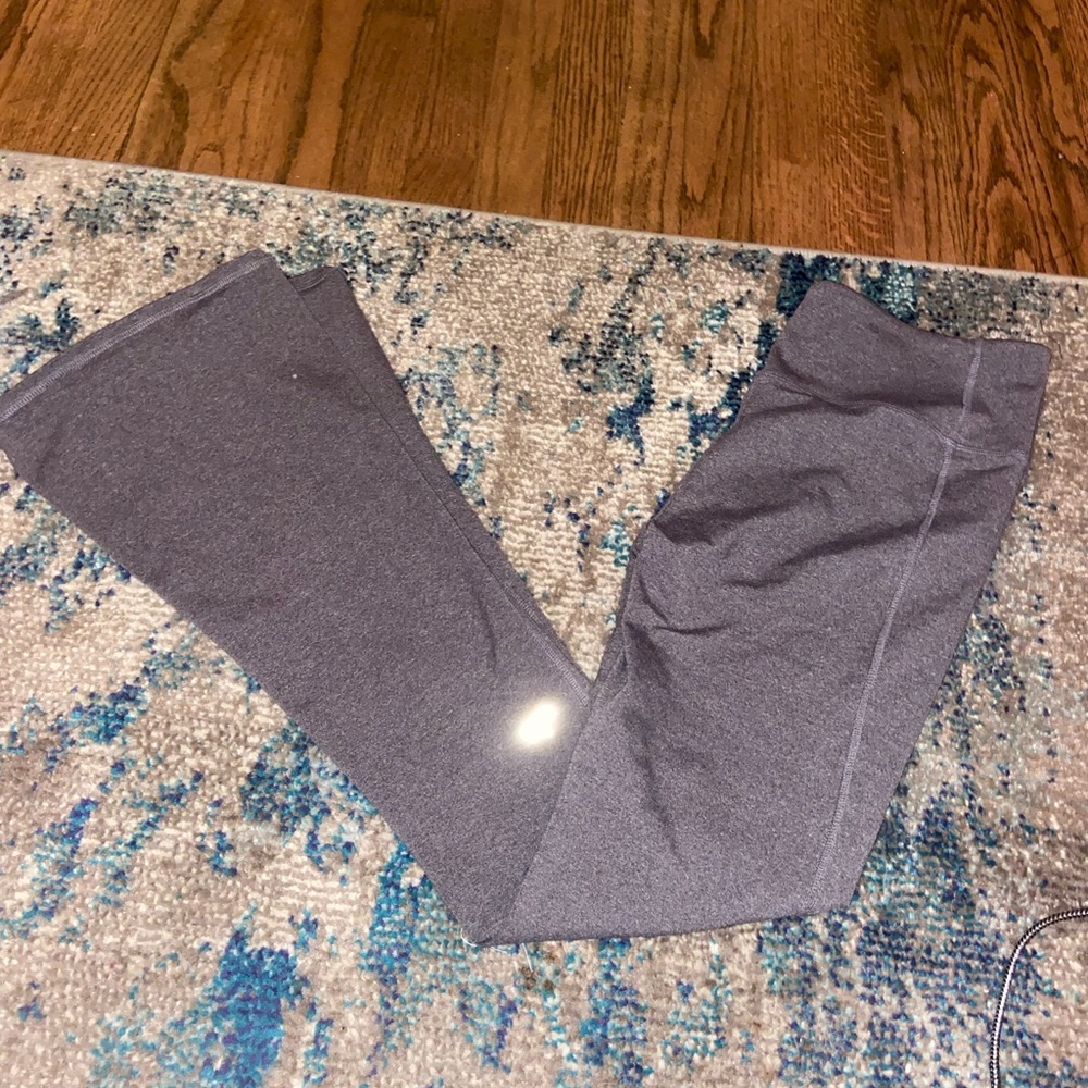 brand new alo yoga pants